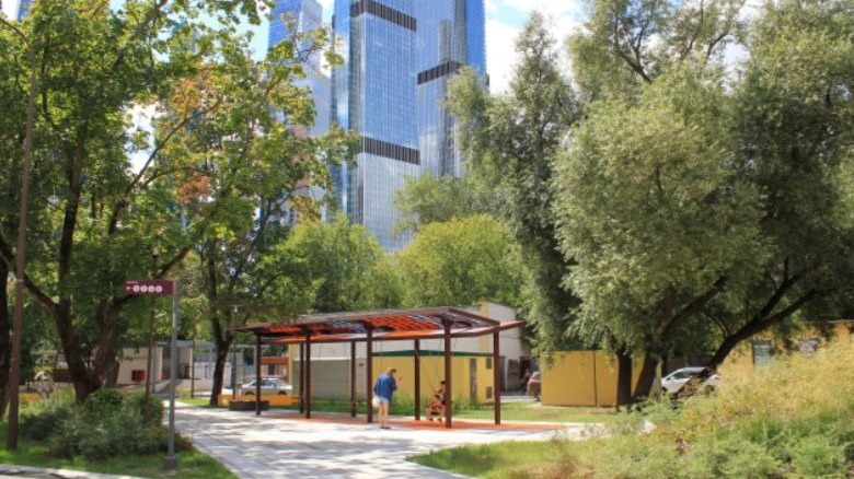 Благоустройство Больницы имени Сперанского завершили в ЦАО Москвы