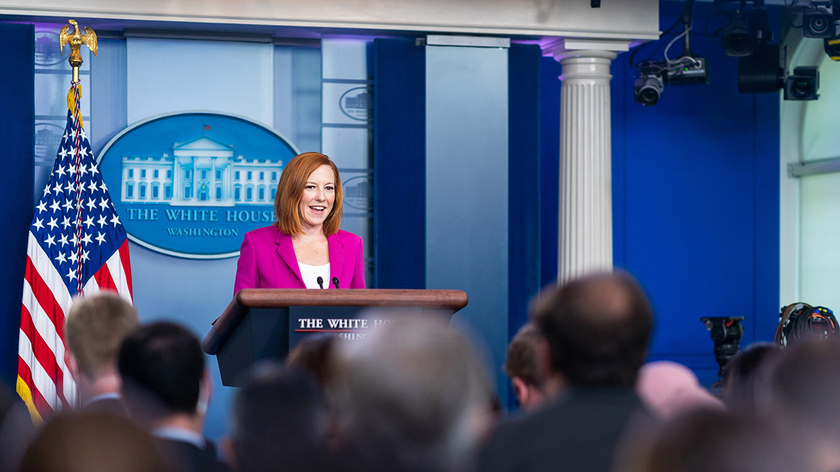 Псаки предупредила Китай о последствиях из-за несоблюдения санкций против России