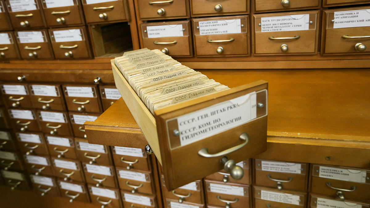 Москвичей пригласили на онлайн-встречи с самыми известными писателями современности