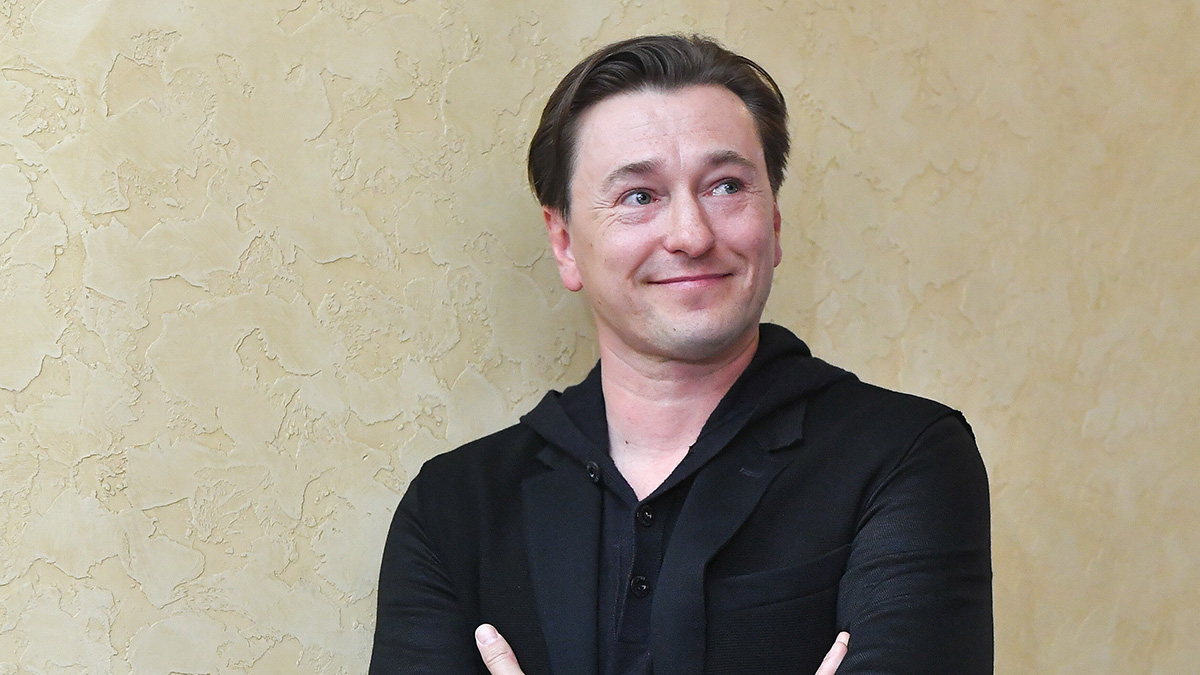 Больной коронавирусом Безруков назвал причину своей госпитализации