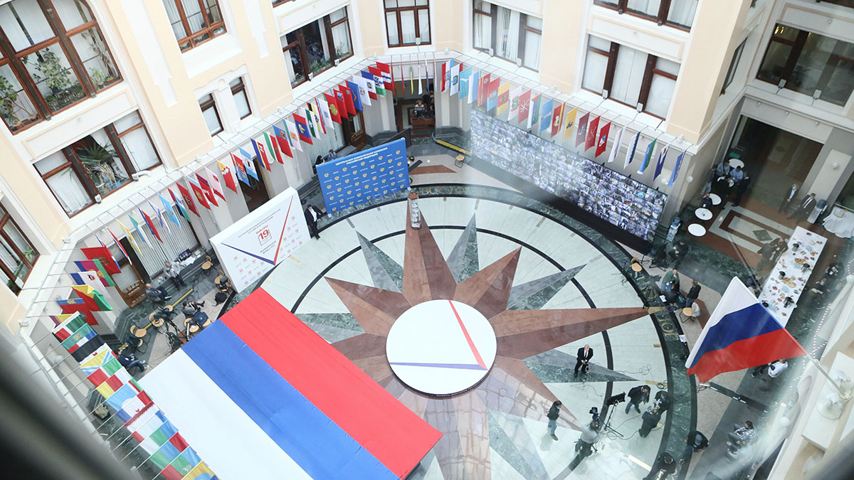 В Госдуму прошли пять партий, по предварительным итогам ЦИК