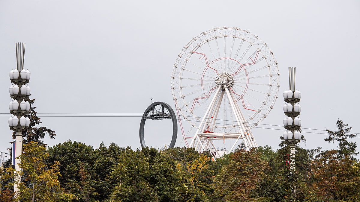 Забравшихся на колесо обозрения «Солнце Москвы» руферов привлекут к ответственности