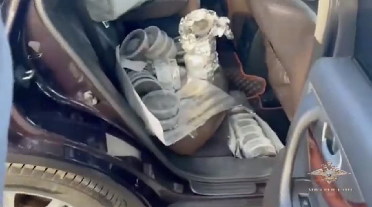 Браконьер из Москвы попытался сбыть черную икру в Волгограде