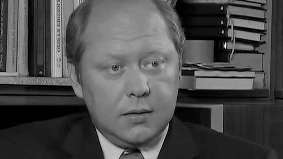 Скончался актер сериала «Универ» Константин Глушков