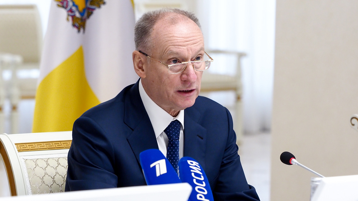 Патрушев поручил проверить состояние укрытий для населения на юге России