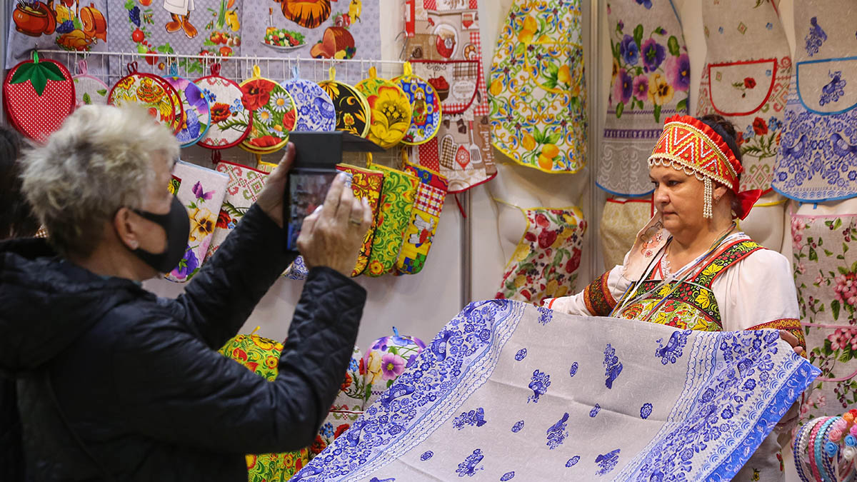 Выставка-ярмарка народных художественных промыслов России пройдет в Москве