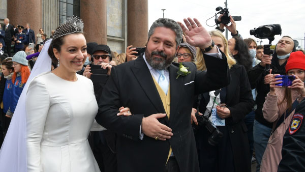 Протоиерей назвал историческим событием венчание потомка Романовых