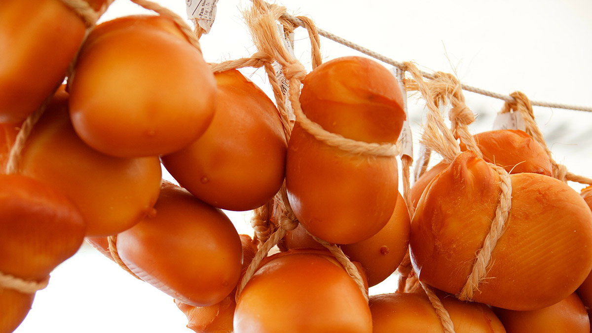 Диетолог Соломатина назвала продукты, которые нельзя употреблять метеозависимым