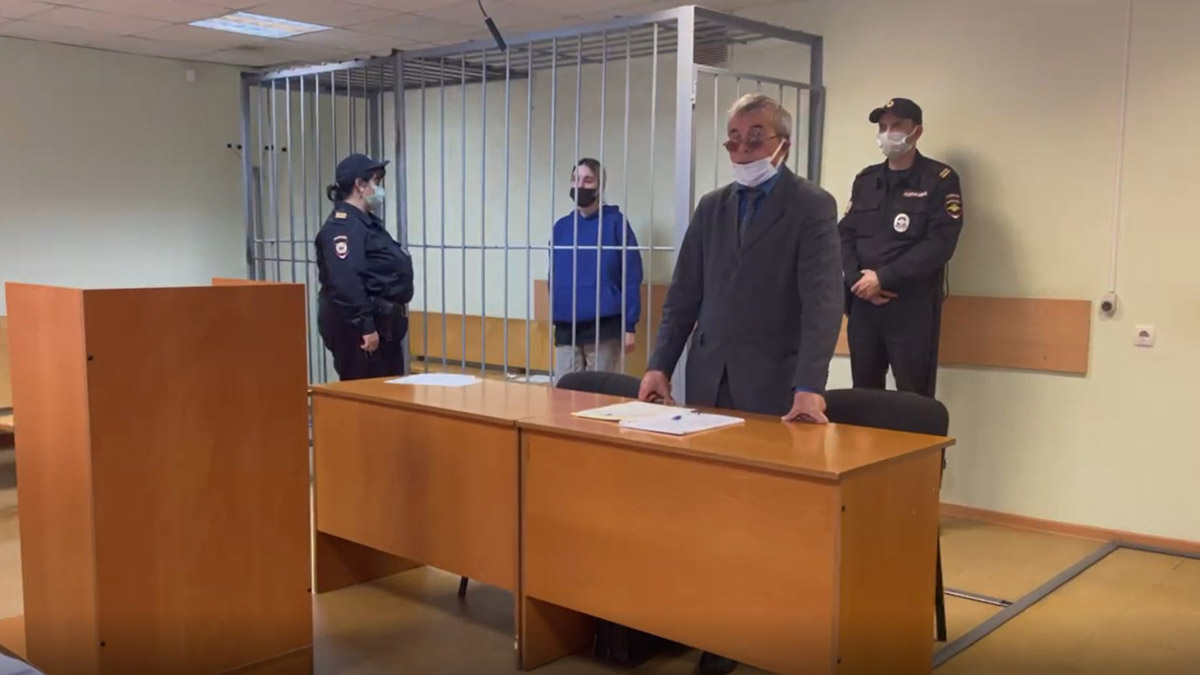 Суд приговорил сбившую детей в Солнцеве девушку к пяти годам колонии