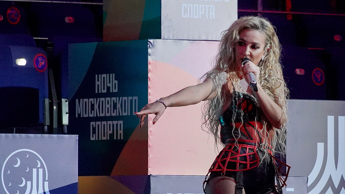 «Конечно, больше»: Бузова заявила, что ее сбережения превышают миллион долларов