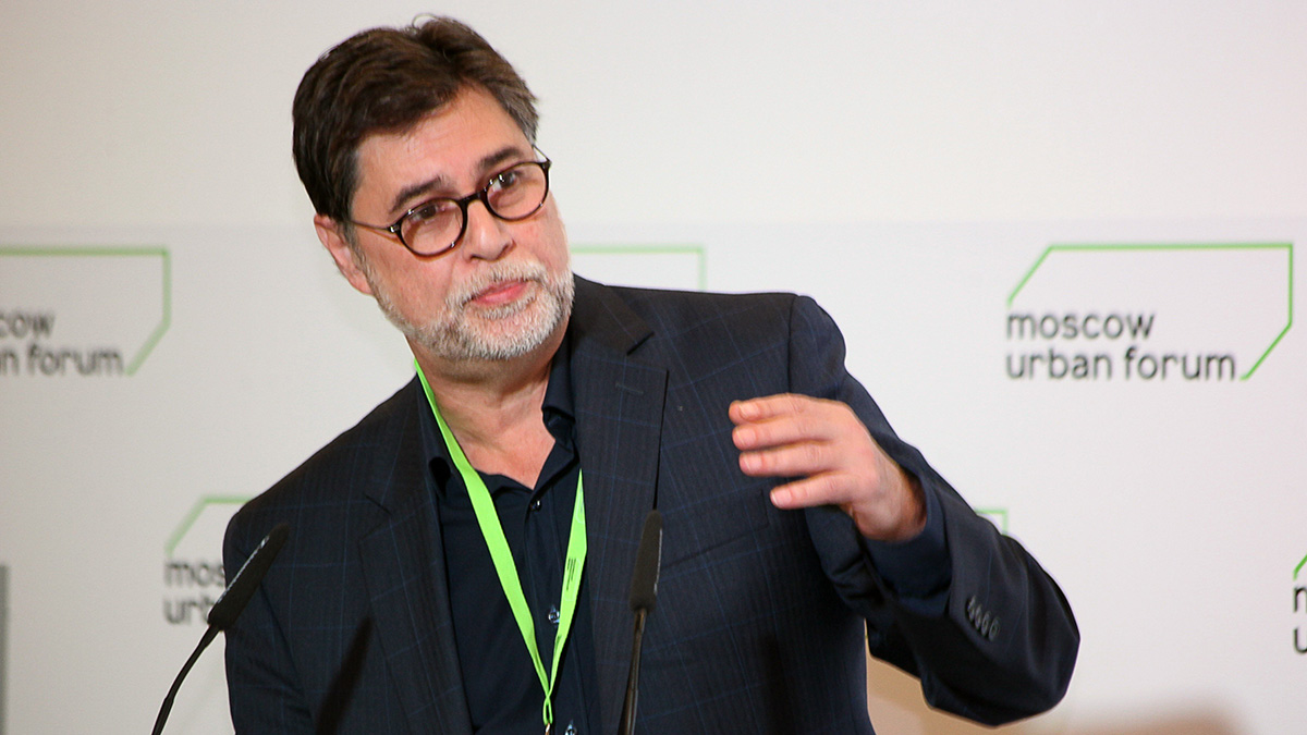 Суд продлил арест ректору Шанинки Сергею Зуеву