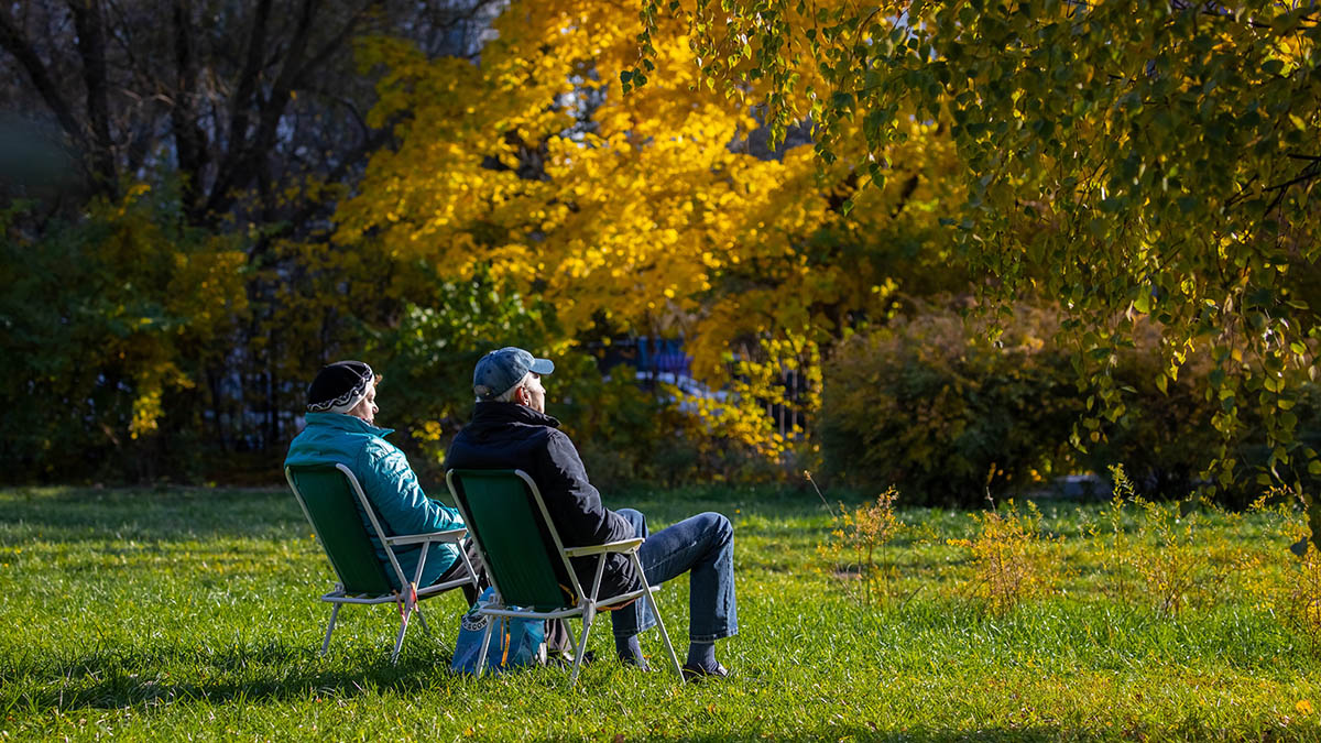 Какие праздники отмечают 28 октября 2025 года