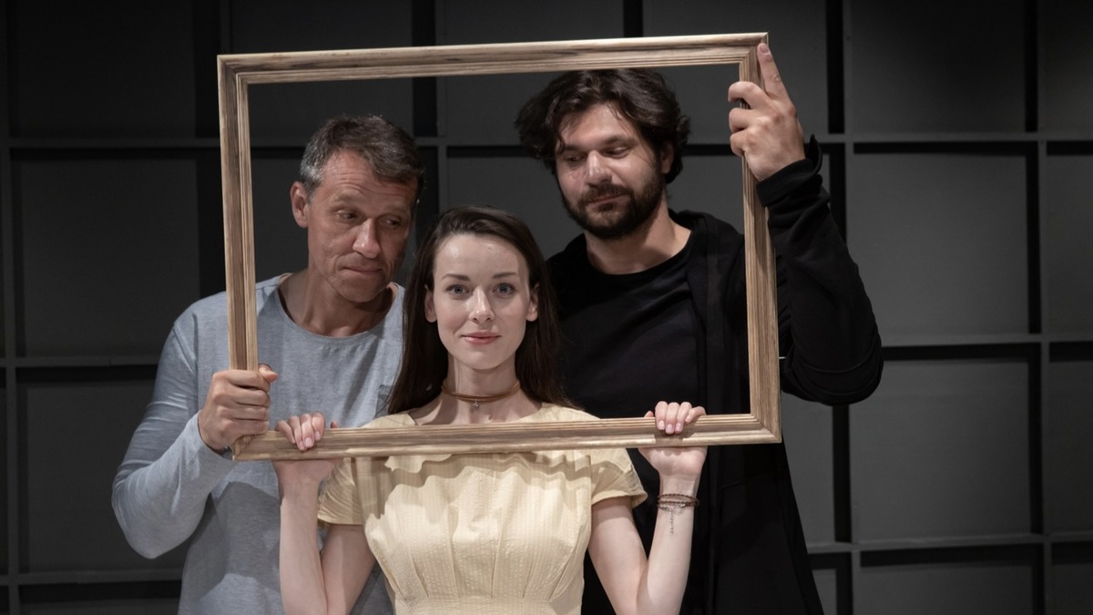 Театр «Человек» покажет премьеру спектакля «Философ Омский»