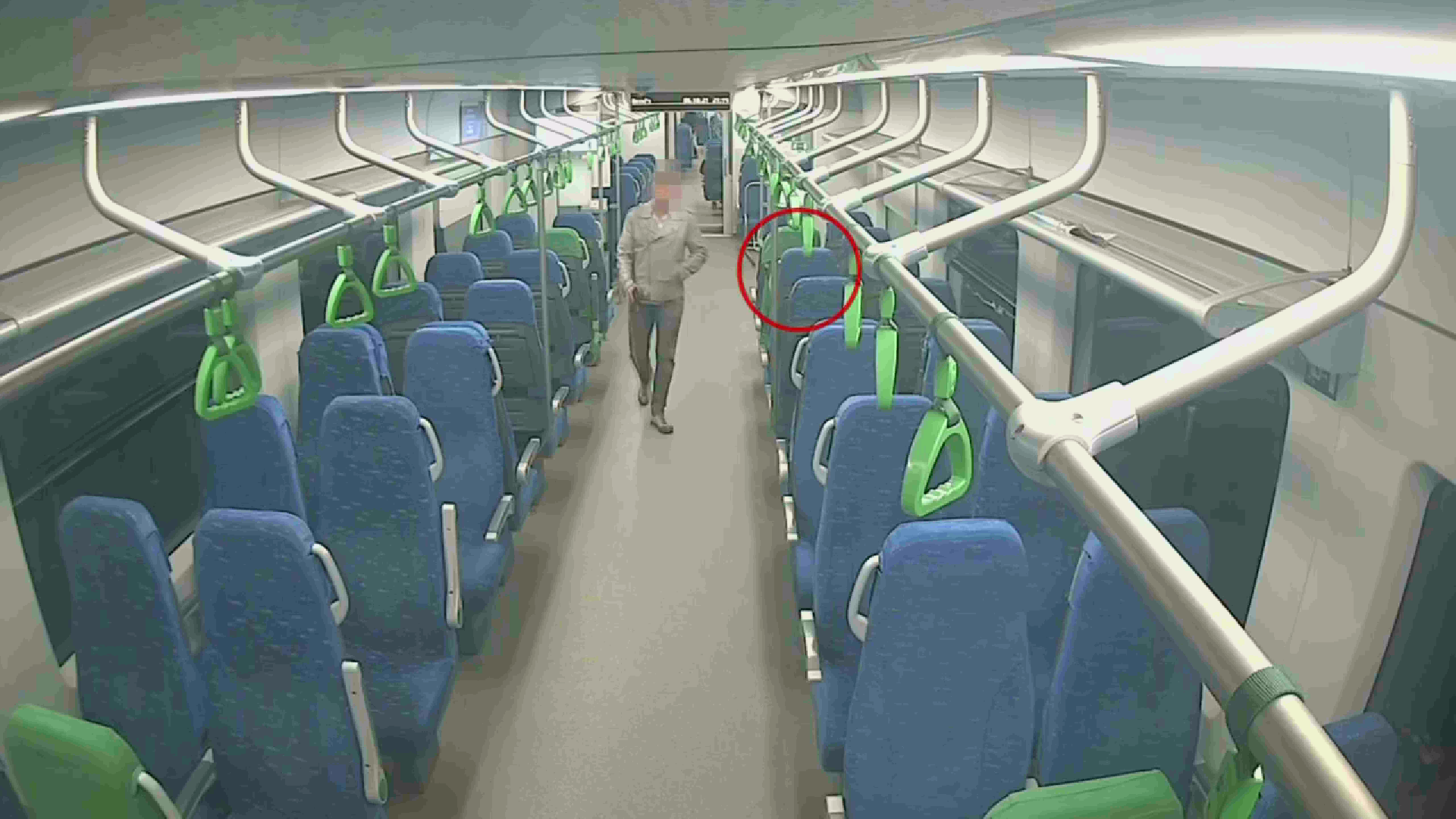 Мужчина забрал оставленную без присмотра сумку и стал фигурантом уголовного дела