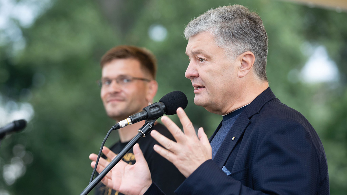 «Я не сяду»: Порошенко заявил, что не позволит отправить себя в тюрьму