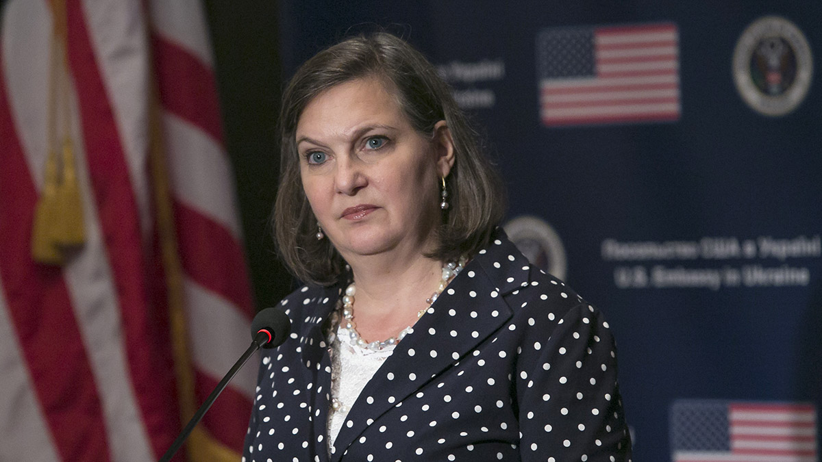 Почему Нуланд уходит в отставку и чем она запомнится, кроме «печенек Госдепа»