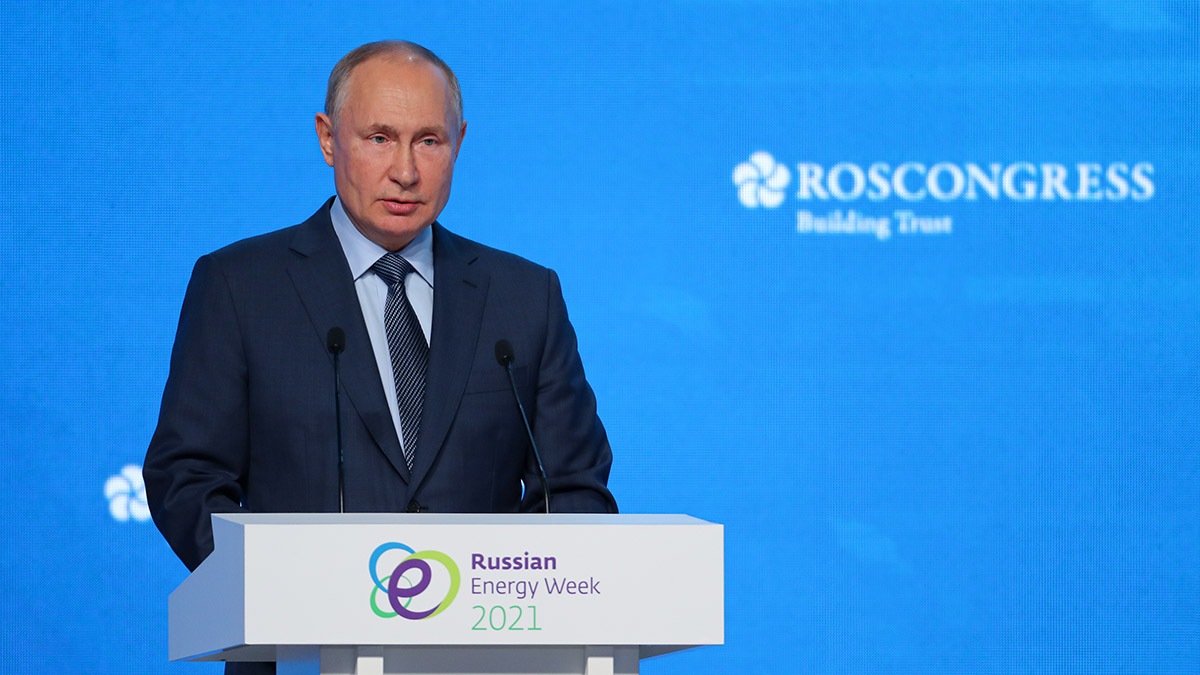 Владимир Путин назвал причину роста цен на газ в Европе