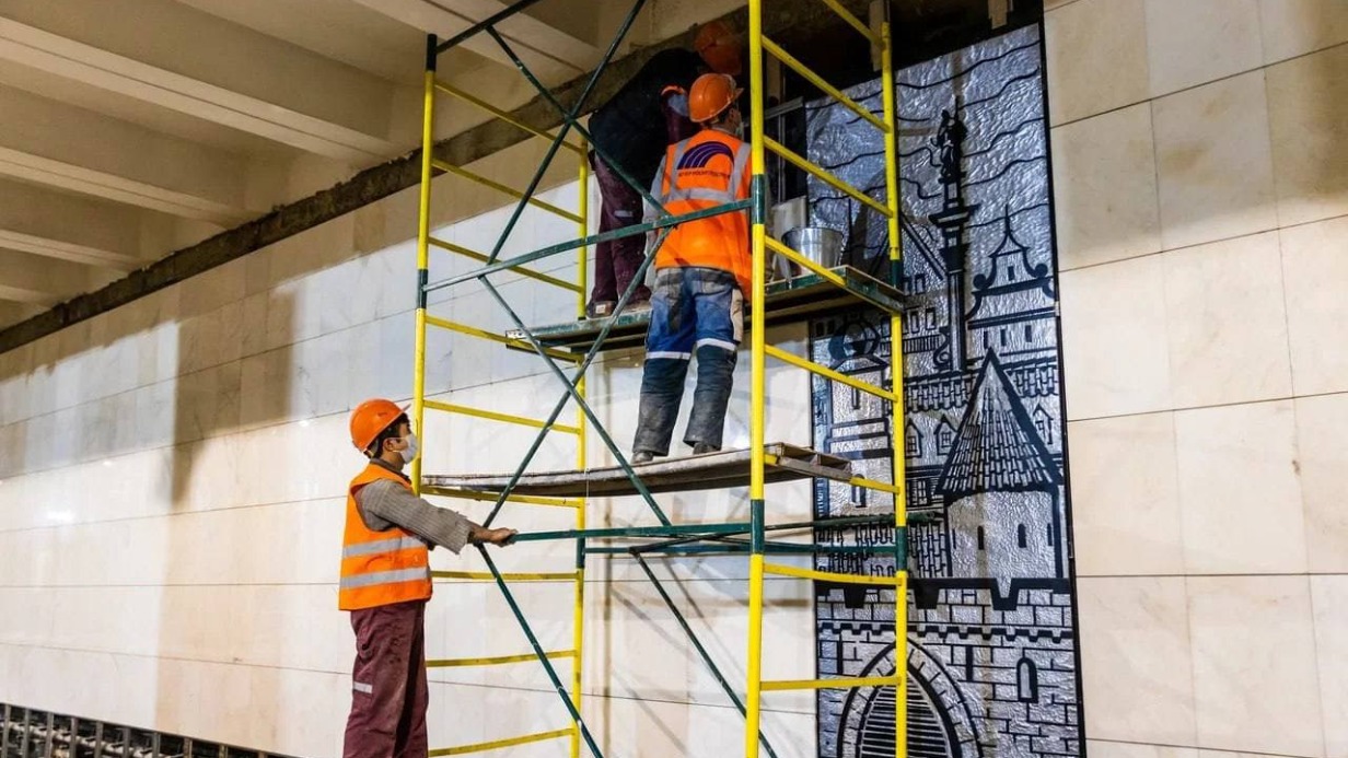 Москвичам рассказали о реконструкции станций метро «Варшавская» и «Каширская»