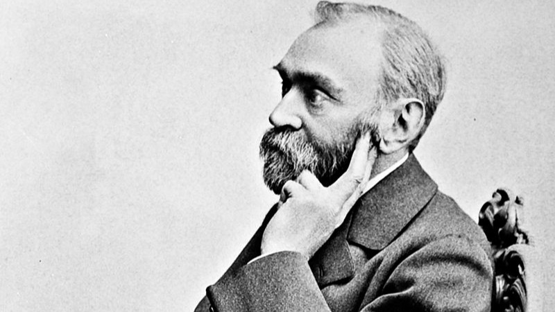 Портал «Узнай Москву» подготовил квест, посвященный Альфреду Нобелю