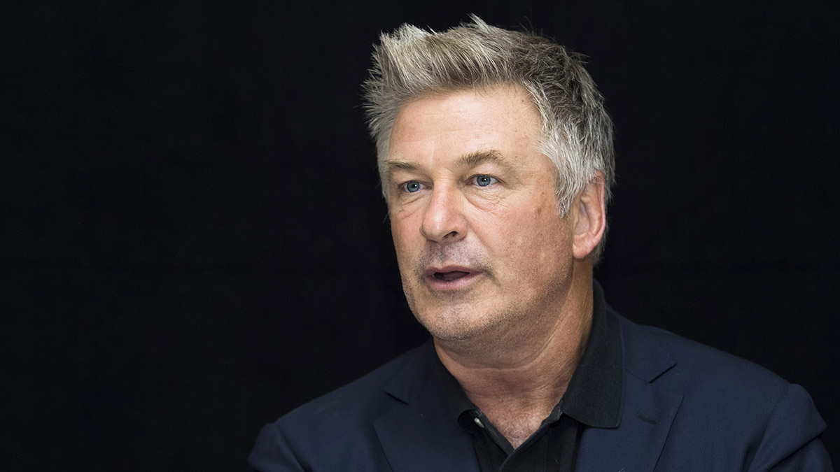 Полиция допросила Алека Болдуина после трагедии на съемочной площадке в США