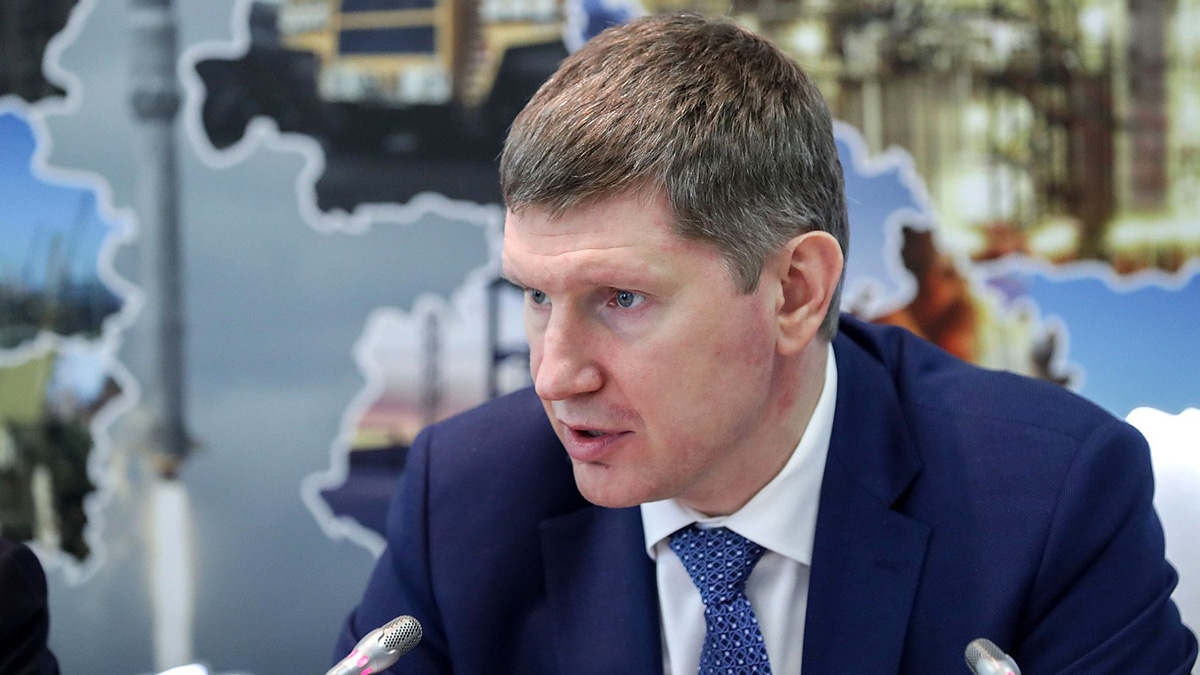 Решетников заявил, что России нужно вернуться к «равновесному курсу» рубля