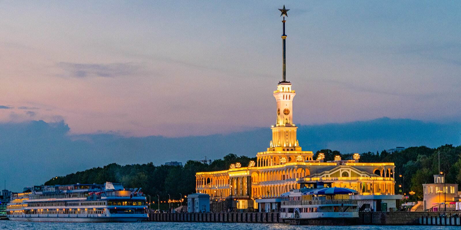 Фото Северного речного вокзала появится на лимитированной карте «Тройка»