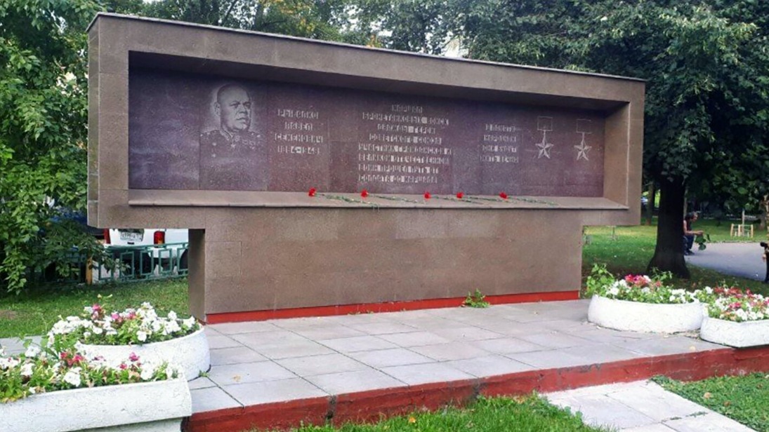 Памятник маршалу Павлу Рыбалко отреставрируют в столице в 2022 году