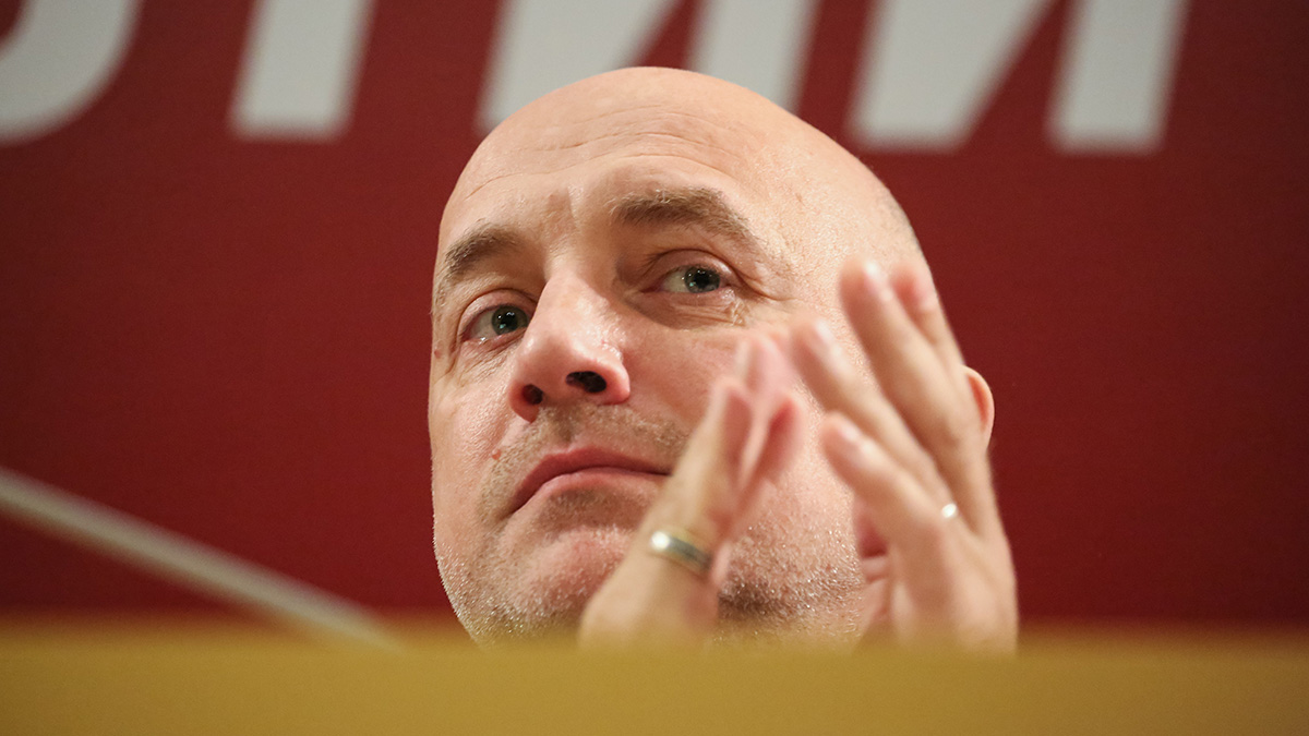 Писателя Прилепина изначально планировали застрелить в Москве