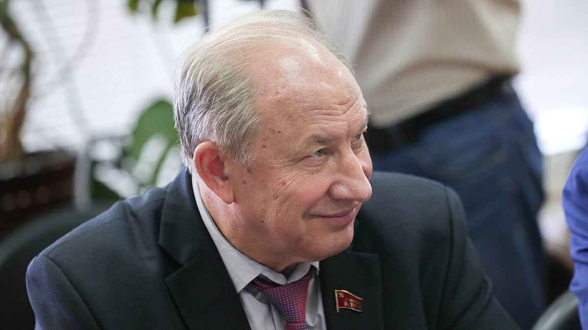 Появились подробности о задержании депутата от КПРФ Рашкина под Саратовом