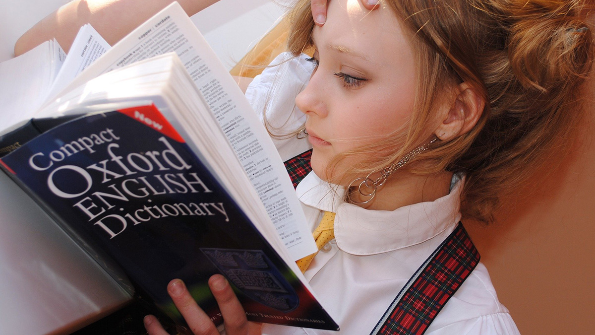 Оксфордский словарь назвал слово 2021 года