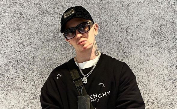 Обвиняемый в изнасиловании рэпер Yung Trappa арестован на два месяца