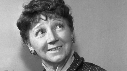 Артистка театра и кино Рина Зеленая