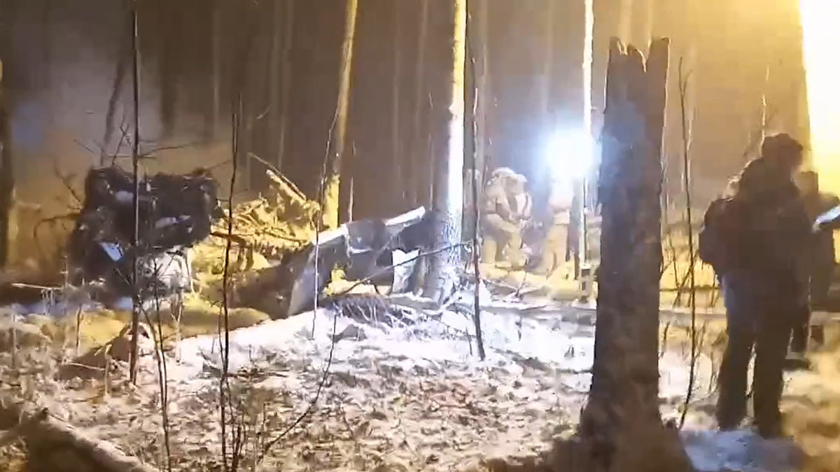 Спасатели обнаружили черный ящик и тела экипажа Ан-12 под Иркутском