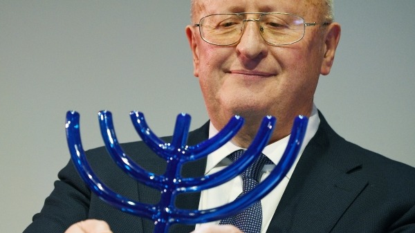 Александр Гинцбург на церемонии вручения премии Российского еврейского конгресса