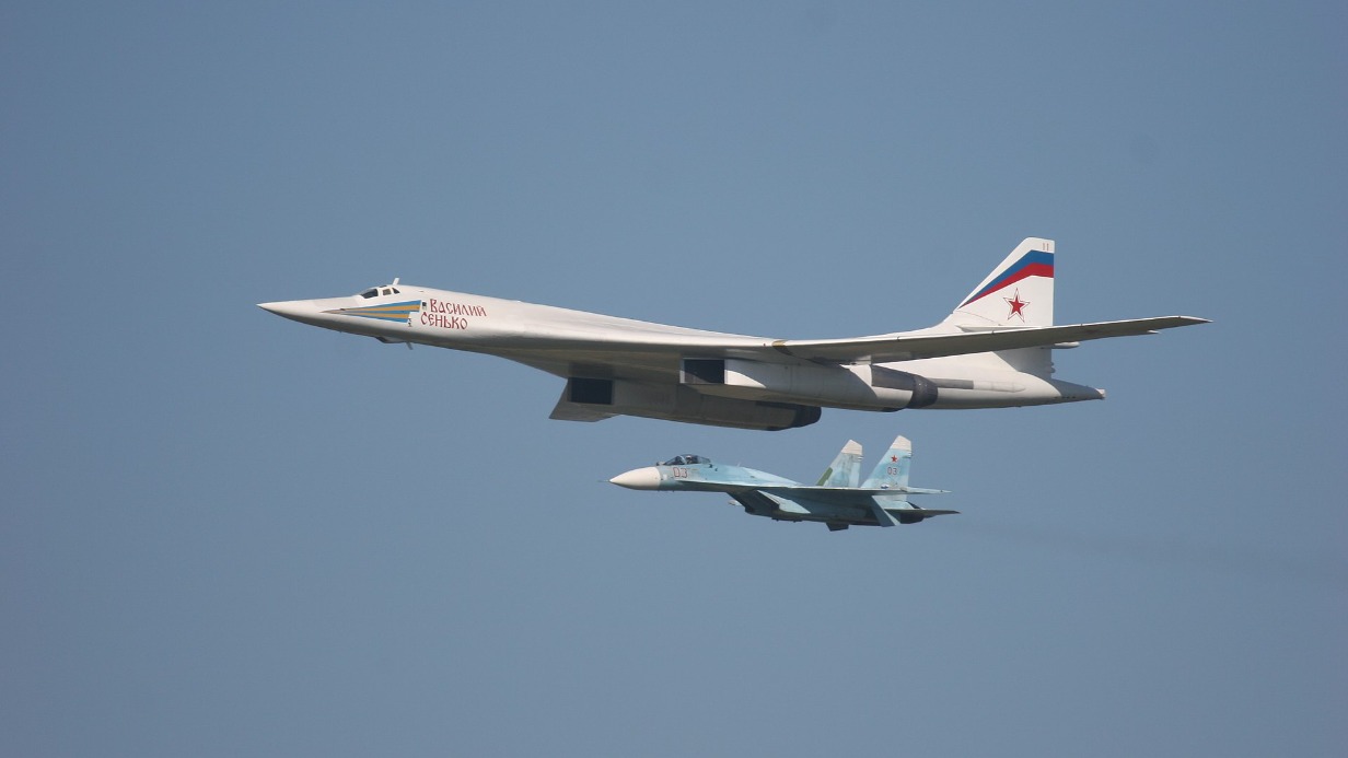 Россия сопроводила разведывательные самолеты НАТО над Черным морем