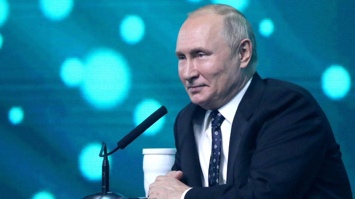 Путин счел необходимым нарастить темпы цифровой трансформации
