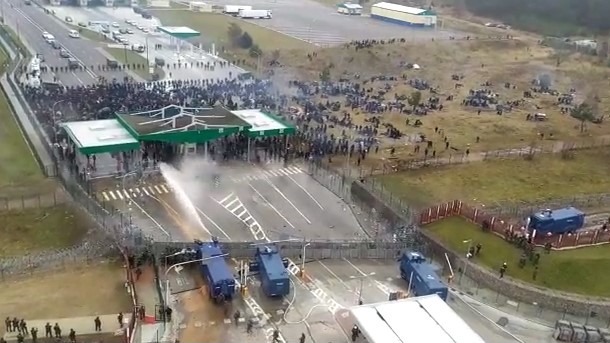 Премьер-министр Польши допустил закрытие границ с Белоруссией из-за мигрантов