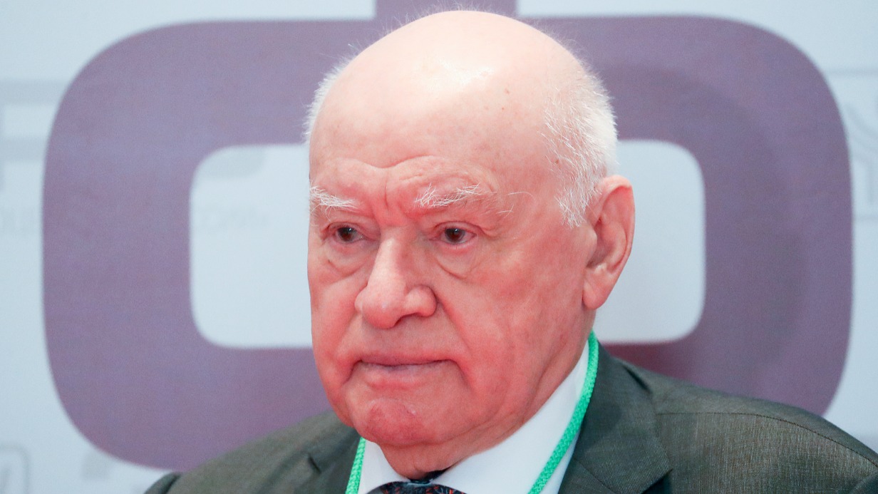 Академик Лео Бокерия: Введение кодов необходимо