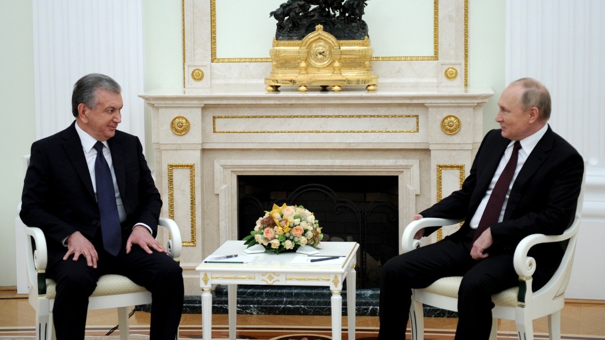 Путин и Мирзиеев подписали 18 документов по итогам переговоров