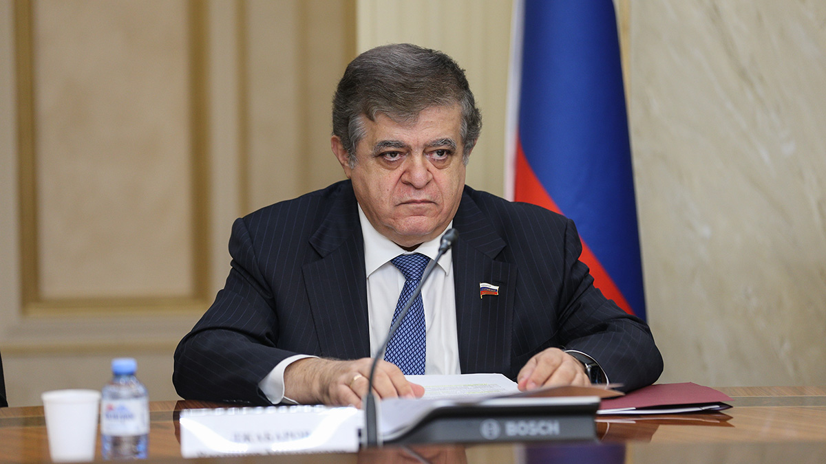 Сенатор Джабаров назвал главное условие для встречи Путина с Зеленским