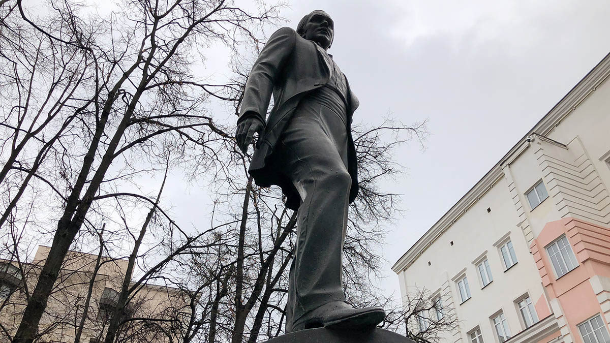 Артисты исполнили песни Муслима Магомаева для сбора средств пострадавшим в «Крокусе»