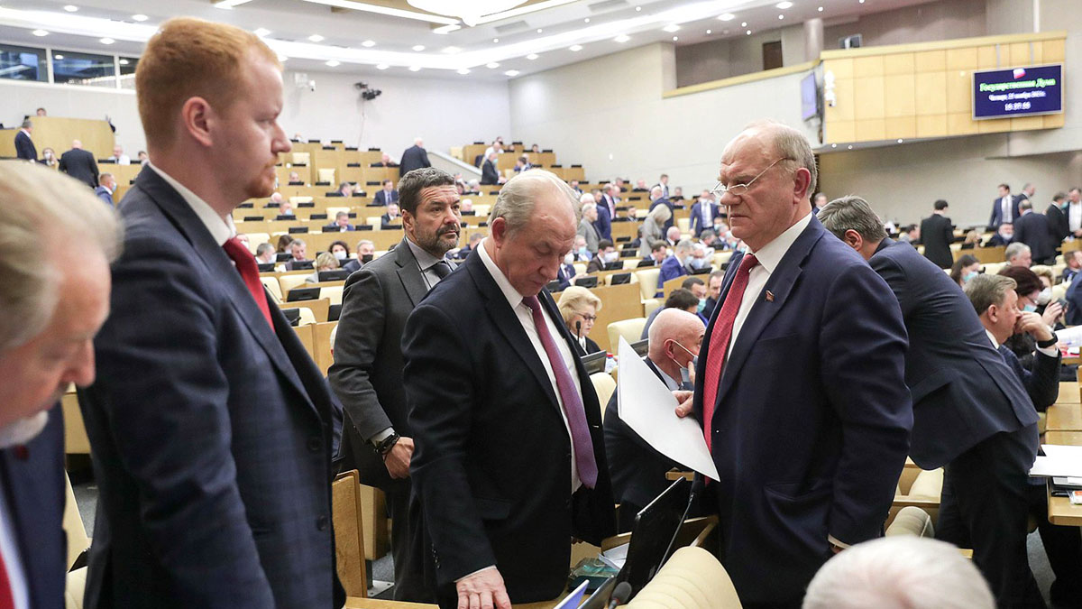 «Позор общеизвестный»: как Рашкина пристыдили в Госдуме и лишили неприкосновенности