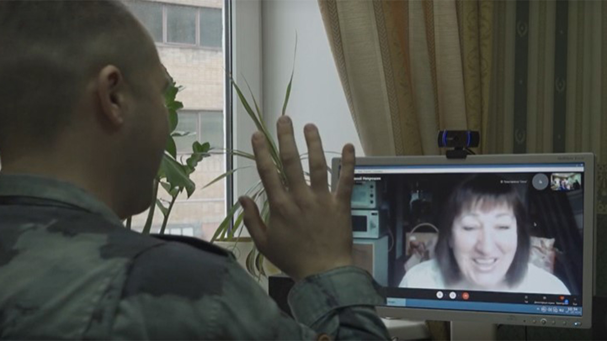 Рогвардейцы трогательно поздравили матерей с «профессиональным» праздником