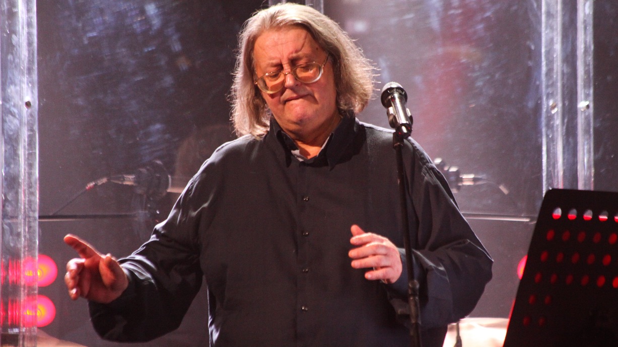 «Всегда будем помнить вас»: участники команды Градского почтили его память песней