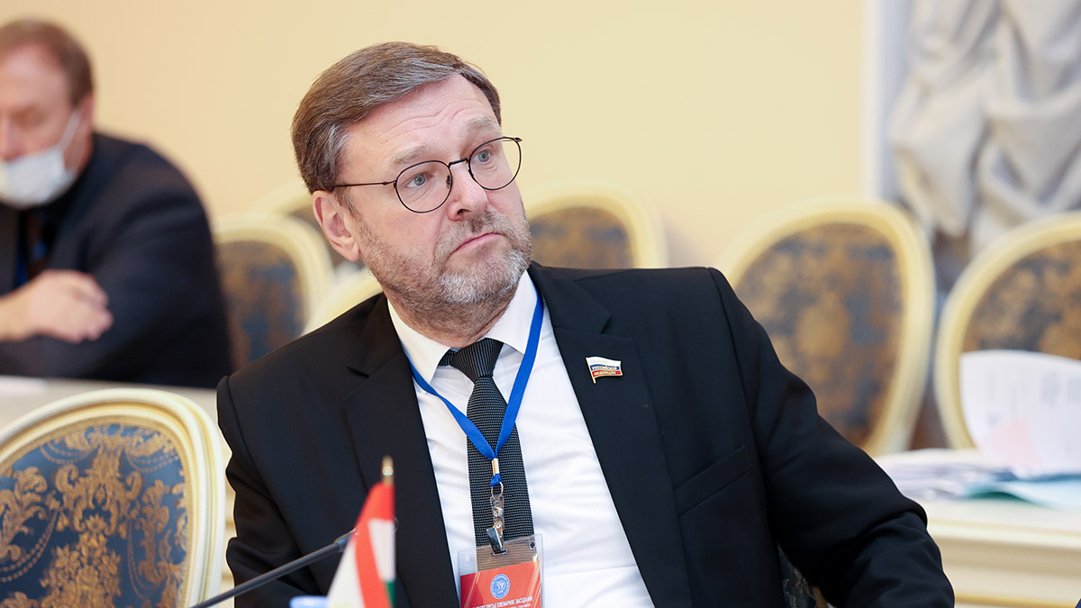 Косачев заявил о целенаправленных вбросах США в СМИ информации о восстановлении СССР