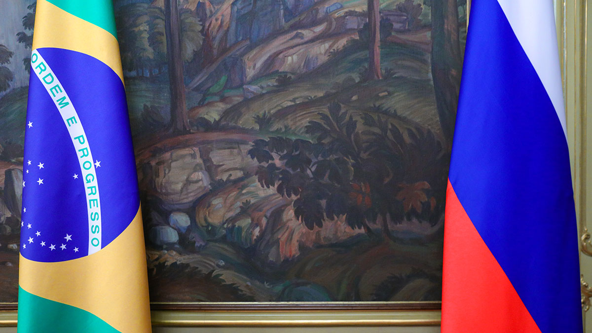 СМИ: США добиваются отмены визита президента Бразилии в Москву