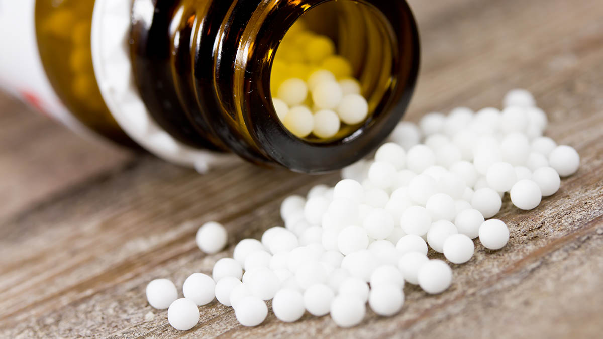 Врач объяснил, почему гомеопатия до сих пор популярна