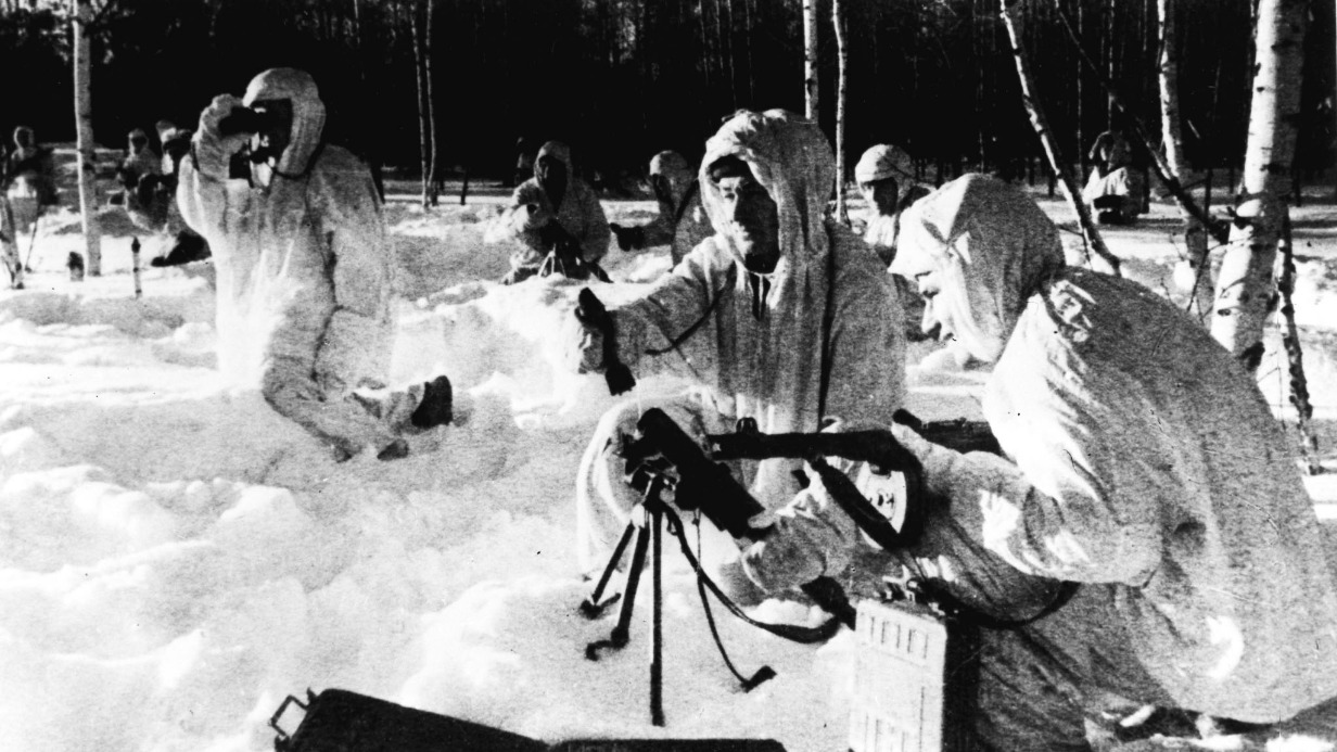 Авиадесант, выса- женный в тыл немцам в Подмосковье, 22 октября 1941 года