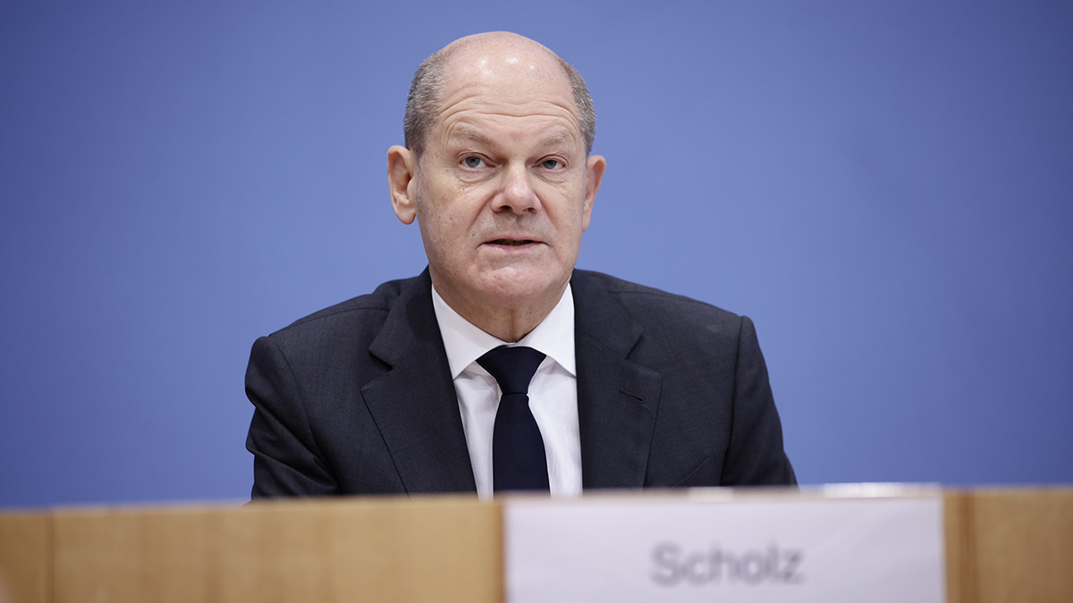 «У него Луна в Тельце»: астролог Зараев раскрыл будущее Шольца и Байдена