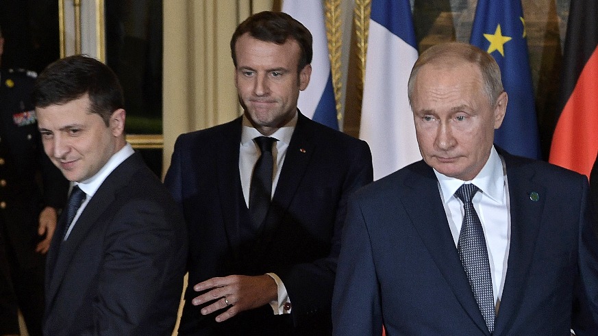 Макрон проведет переговоры с Путиным и Зеленским на следующей неделе